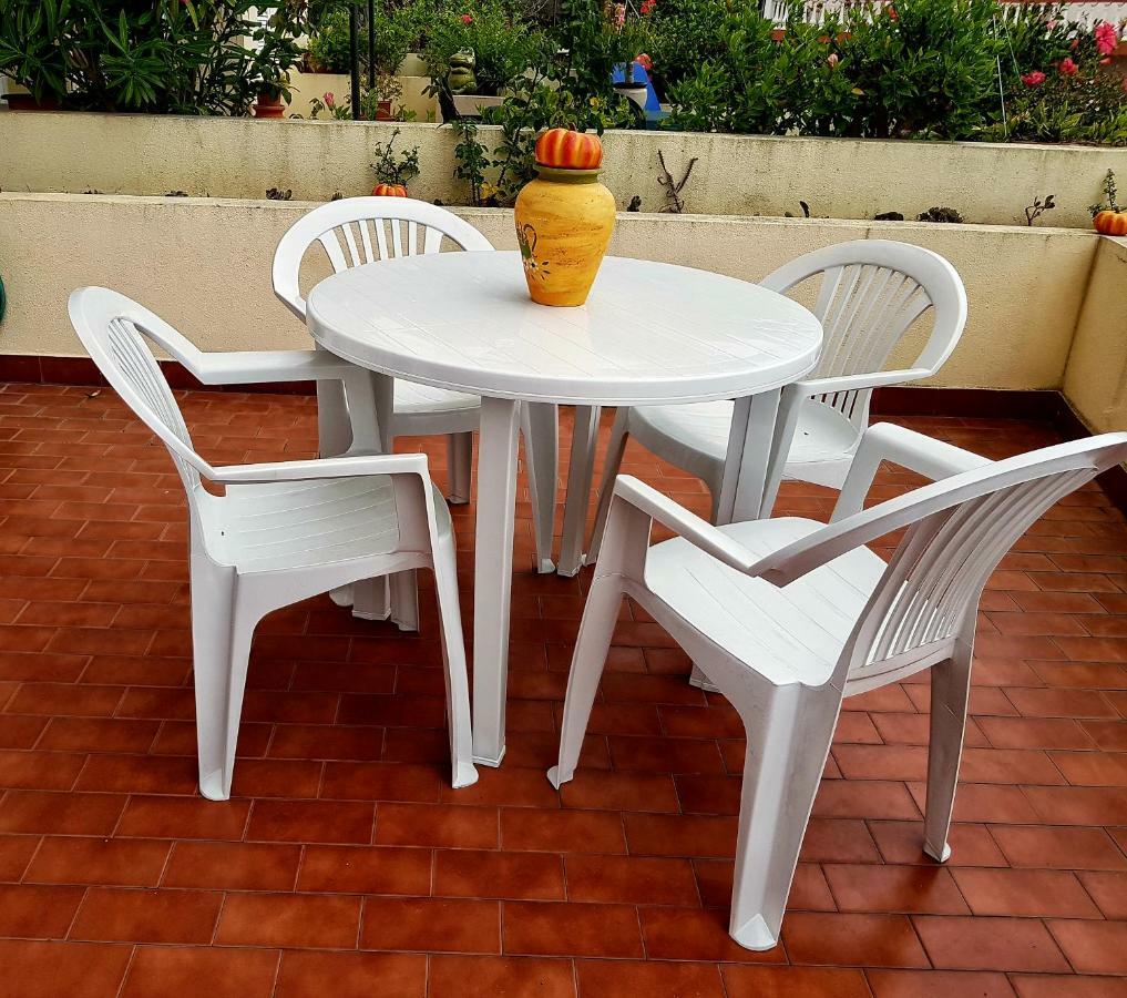 Falesia Apartment - Reis Magos Beach Caniço Eksteriør billede